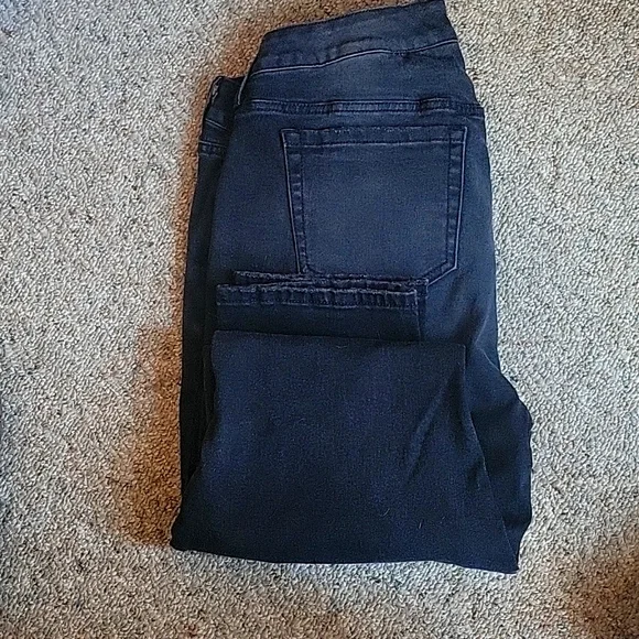 Torrid Distressed Jeans - Picture 2 of 5